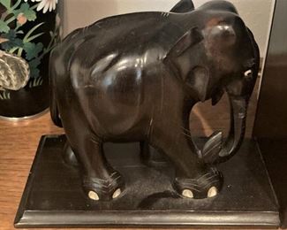 Elephant bookend