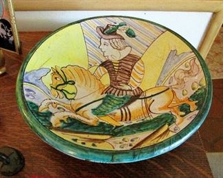 Antique Montelupo Maiolica bowl