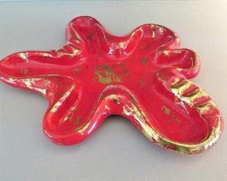 Mid-century splat ashtray