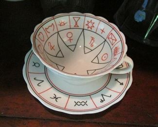 Tea leaves reading cup