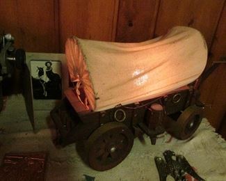 Covered wagon lamp