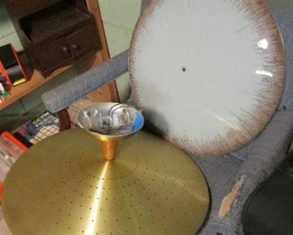 Mid-century atomic light fixture