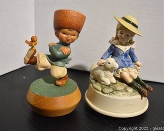 Anri Ferrandiz Wood Music Box Figurine its a Small World Otagiri Porcelain Music Box Figurine Somebody Loves Me