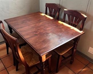 dining table and chairs, rattan seats for staging 