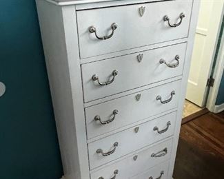 Tall dresser, vintage for staging in Rob room