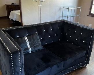Staging, Black Glitz Couch in Ray room