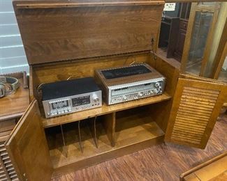  Vintage electronic cabinet with built in vinyl record storage. Vintage receiver & cassette player. 