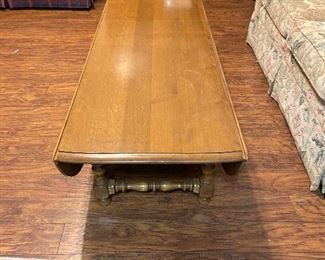 Drop leaf coffee table. 