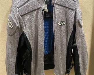 Mesh motorcycle jacket