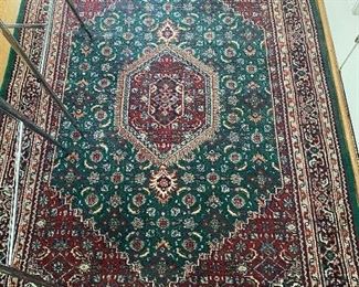 4 x 6 red and green rug