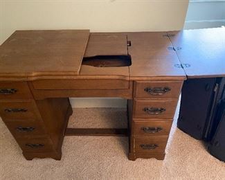 Sewing table- no machine