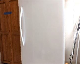 Frigidaire Upright Freezer Mod: LFFH17F7HWH Ser: WB22854081