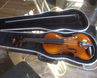 Glaesel violin