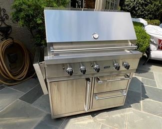 10. Viking Grill & Smoker 5 Burner with/ Rotisserie and Tru Sear