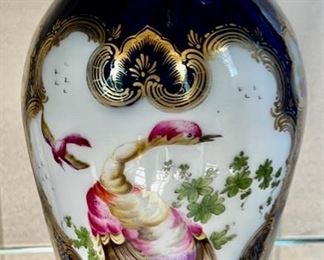 619. 9" Handpainted Antique Chelsea Bird Porcelain Urn, c. 1900