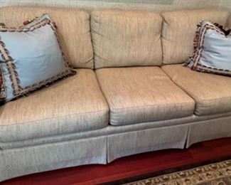 103. Sherrill Furniture 3 Cushion Sleeper Sofa (86" x 37" x 34")
