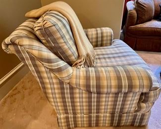 126. Sherrill Furniture Club Chair (35" x 42" x 36")