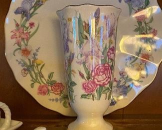 GLADIOLUS AND DAFFODIL FINE CHINA 