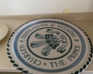 LARGE COLLECTION OF PRINCESS DIANA AND CHARLES AND GOLDEN JUBILEE ITEMS 