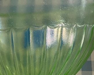 GREEN DEPRESSION GLASS SMALL BOWL 