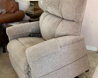 "Golden Technologies" lift/recliner chair, less than 1 year new