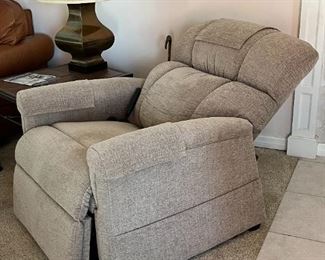 "Golden Technologies" lift/recliner chair, less than 1 year new