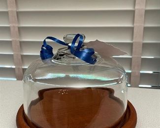 Teakwood cheese keeper