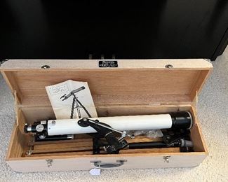 "Monolux" telescope No. 4352