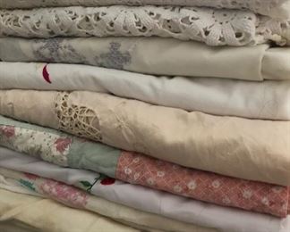 Vintage Tablecloths of all types!