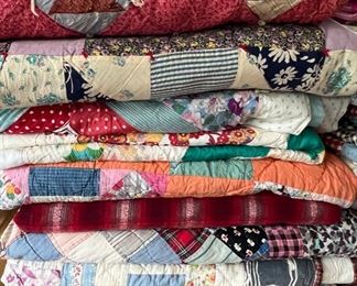 30 Antique & Vintage Quilts!
Reasonably priced!