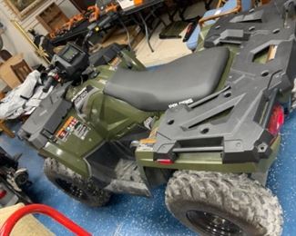 Polaris 570 efi Sportsman w/factory winch, Spreader and hitch  rack 20.8 hours-LIKE NEW!  $7,000