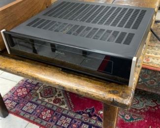 McIntosh MC7100 Amp works flawlessly! $1,400
