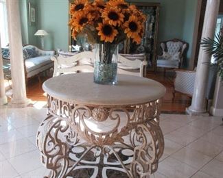 BEAUTIFUL CENTER HALL/FOYER ROUND ACCENT TABLE 38 INCHES ACROSS AND 30 INCHES HIGH