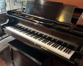 Kawai Piano KG-2