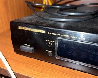 MARANTZ ST-46 AM/FM Stereo Tuner