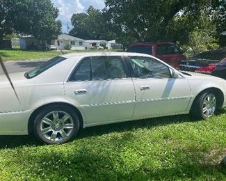2008 Cadillac DTS - 125k miles