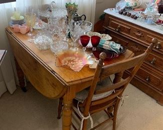 Drop leaf vintage oak farmhouse table