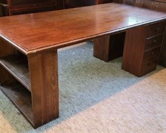 Light-weight two-sided desk. Would make a great craft/art desk!