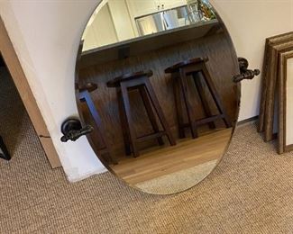 Vanity mirror