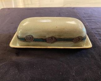 Pottery butter dish