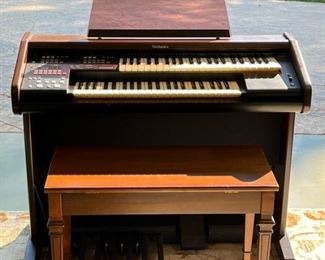 Technics organ