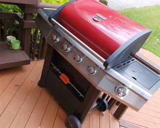 propane grill, with cover