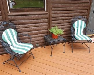 metal outdoor furniture