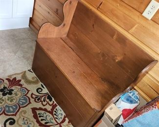 bench with storage