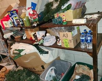 Christmas & holiday decorations (pick away!)