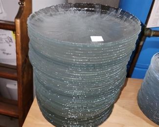 LOTS of these dinner plates