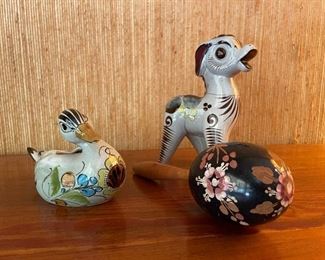 Mexican pottery items. 