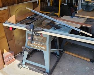Delta 10" Contractor's Table Saw