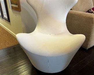 B&B italia Grande papillo chair $2200