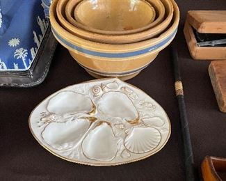 Nesting bowls